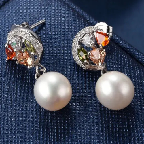 Cercei Argint cu Zirconii Cubice Multicolore si Perle Naturale Albe de 8-9 mm