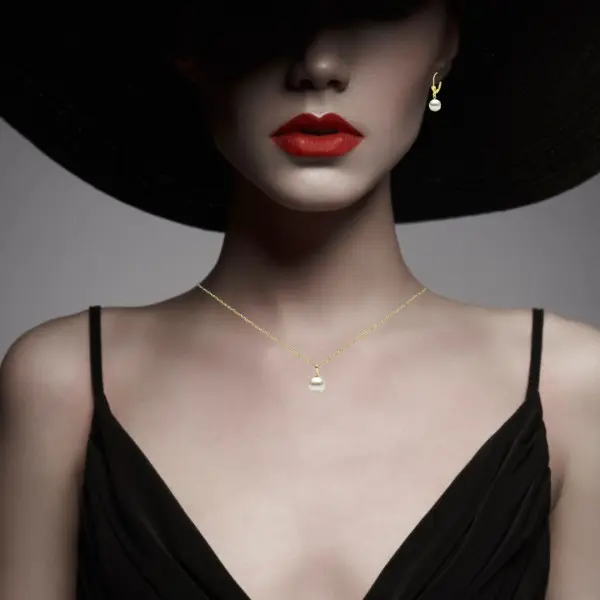 Set Perle Albe 8 mm, Aur Galben 14K – Colier și Cercei | KASKADDA®