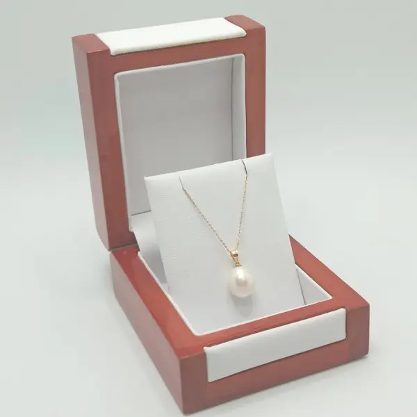 Colier Perla Naturală Albă, 12/9 mm, Aur 14K | KASKADDA®
