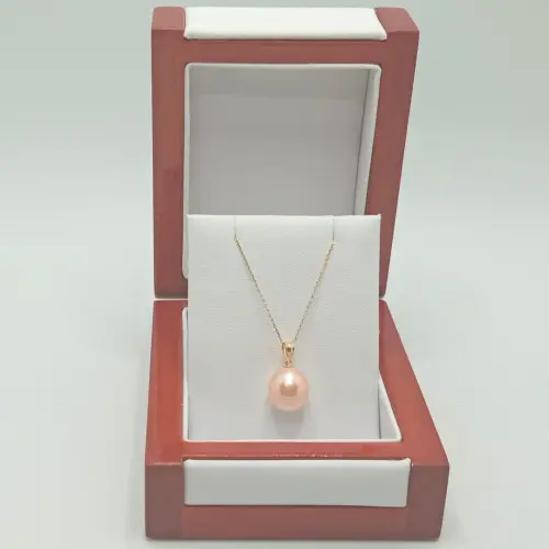 Colier cu Pandantiv, Aur Galben de 14k si Perla Naturala Premium Crem, Rara, Forma Lacrima, de 12/9 mm