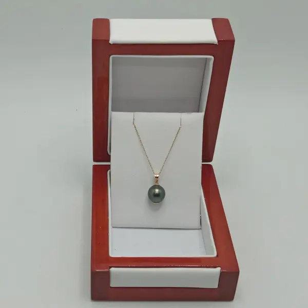 Colier cu Perlă Naturală Tahitiană 9 mm, Calitatea AAA, Aur Galben 14K, Cutie de Bijuterii, Vedere Frontală