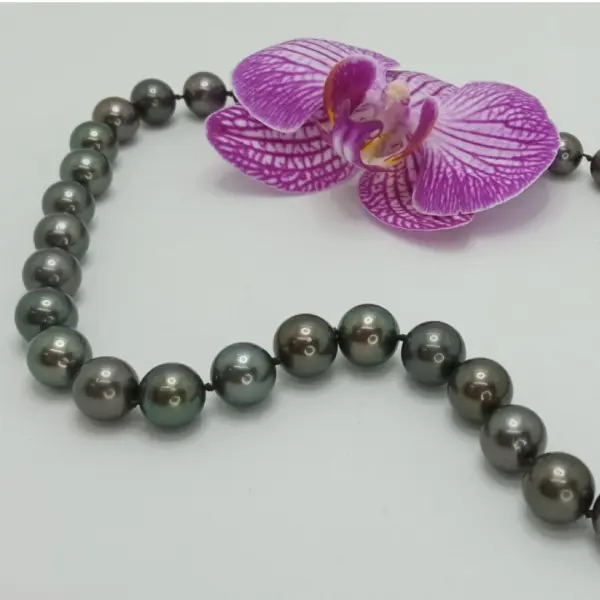 Colier perle Tahitiene 9–11 mm, aur alb 14K | KASKADDA®