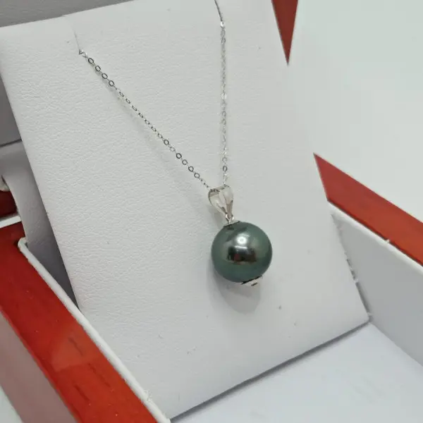 Set Perle Tahitiene 9 mm, Aur Alb 14K – Colier și Cercei | KASKADDA®